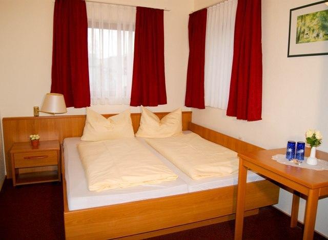 Hotel Schonunger Bucht Waigolshausen 외부 사진